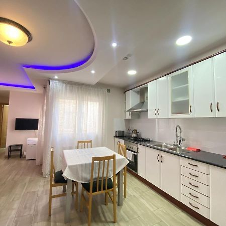 Entire New Apartment 20' From Barcelona Sabadell Esterno foto
