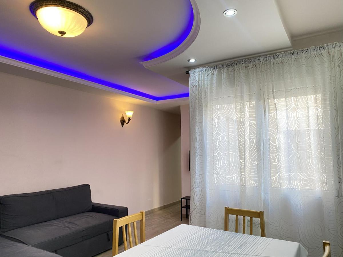 Entire New Apartment 20' From Barcelona Sabadell Esterno foto